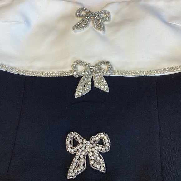 Self-Portrait Black And White Crepe Bow Mini Dress - Picture 3 of 14